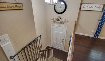 5204 Pin Oak Dr, Alton, IL 62002