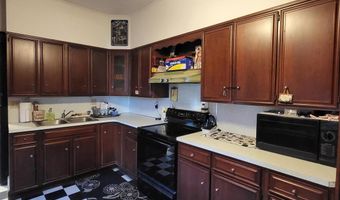 402 MORGANTOWN Rd, Reading, PA 19611