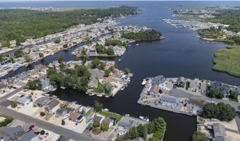 65 N Island Rd, Bayville, NJ 08721