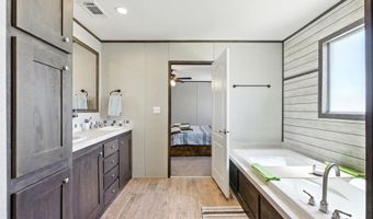 37 Private Dr 1034B, Alcalde, NM 87511