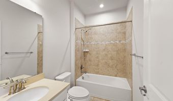 43400 APPLE ORCHARD Sq, Ashburn, VA 20148