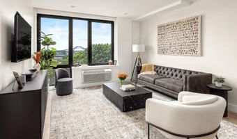 285 BROADWAY 403, Bayonne, NJ 07002
