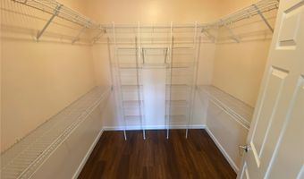 1886 St Louis Dr, Honolulu, HI 96816