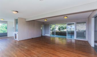 1952 Nehoa Pl, Honolulu, HI 96822