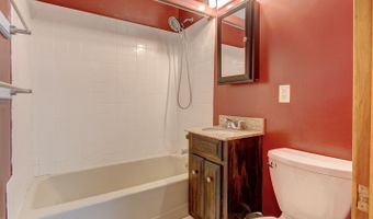 1 A Heritage Rd, Columbia, CT 06237