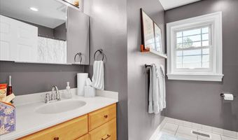 41 MICHELLE Way, Hanover, PA 17331