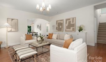 3943 Sky Dr, Charlotte, NC 28226