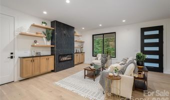 47 Scott Meadows Dr, Asheville, NC 28806