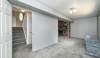 701 Beach Ave, Beachwood, NJ 08722