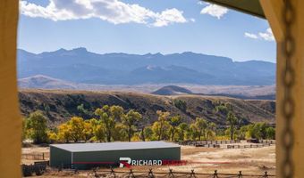 6 Bear Creek Rd, Cody, WY 82414