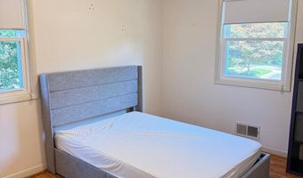 5628 ALTA VISTA Rd, Bethesda, MD 20817