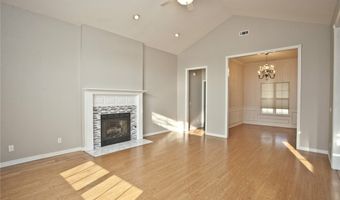 310 Old Forge Dr, Bentonville, AR 72712