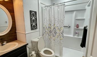 711 Denver St, Alvord, TX 76225