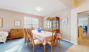 14 Edgewater Path, Barnegat, NJ 08005