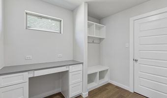 1512 Mahogany Ave, Alvarado, TX 76009