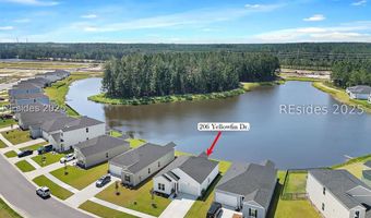 206 Yellowfin Dr, Hardeeville, SC 29927