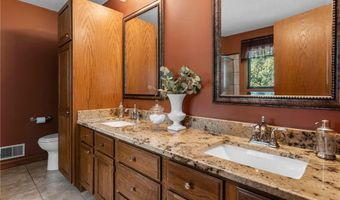 13939 Davy Ct, Rosemount, MN 55068
