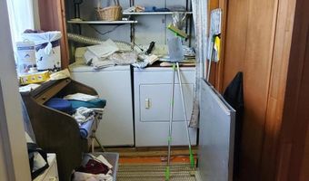 2734 MADISON St NE, Albuquerque, NM 87110