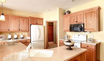 1699 Glade Dr SW, Altoona, IA 50009