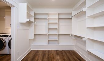 4032 Eagle Valley Dr, Benton, AR 72019