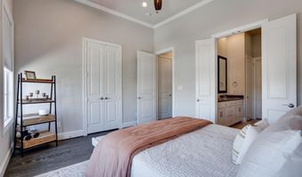 14985 Oak St, Addison, TX 75001