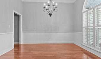 1711 River Pointe Dr, Albany, GA 31707