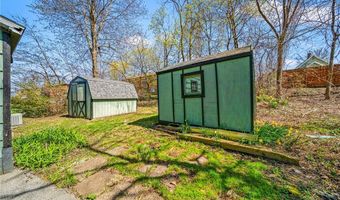 1420 Bridge St, Ashtabula, OH 44004