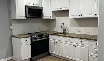 139 N 7TH St 2R, Allentown, PA 18101