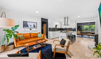 4508 Ivanhoe Pl, Charlotte, NC 28205