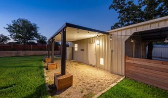 1009 Bluebonnet Ln, Adkins, TX 78101