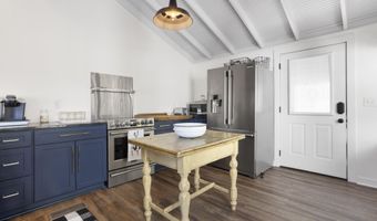 11046 New York St, Bay St. Louis, MS 39520