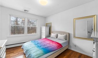6 Hillsdale Ter, Alloway, NJ 07461