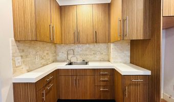 81 W 27TH St 1, Bayonne, NJ 07002