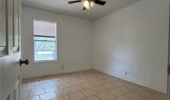 434 S 11th St, Aransas Pass, TX 78336