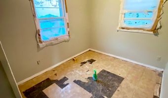 3823 Bowdoin St, Des Moines, IA 50313
