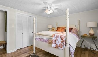 780 David Carter Rd NE, Baxley, GA 31513