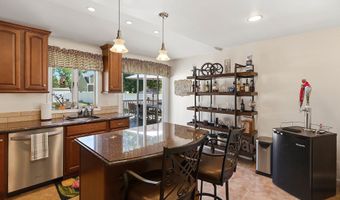 45 Compton St, Belford, NJ 07718