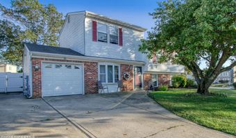 16 Ensign Ave, Barnegat, NJ 08005