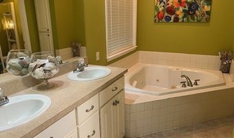 1002 Willis St, Bainbridge, GA 39819