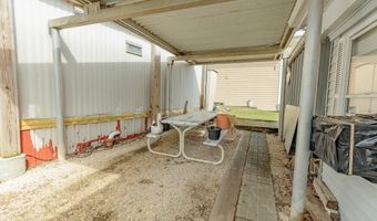 92 Rohr St #5, Arnolds Park, IA 51331