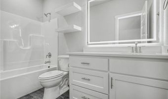 6705 Orange Ave, Bentonville, AR 72713