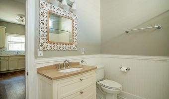 525 Hamilton St, Roanoke Rapids, NC 27870