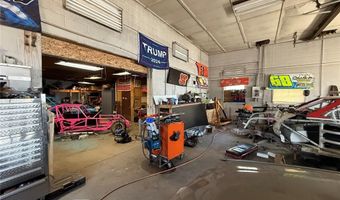 1117 Milton Rd, Alton, IL 62002