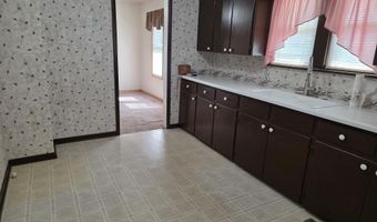 1021 N 3rd St, Arkansas City, KS 67005