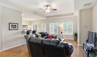 921 Hildebrand Dr, Indianapolis, IN 46217