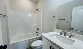 173 Indian Creek Cir, Adel, GA 31620