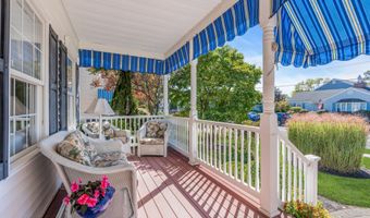 22 Woodland Ave, Manasquan, NJ 08736