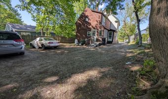 40 Walter St, Bangor, ME 04401