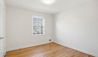 8200 BEECH TREE Rd, Bethesda, MD 20817