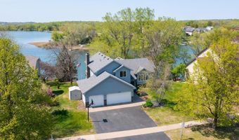15825 Garden View Dr, Apple Valley, MN 55124